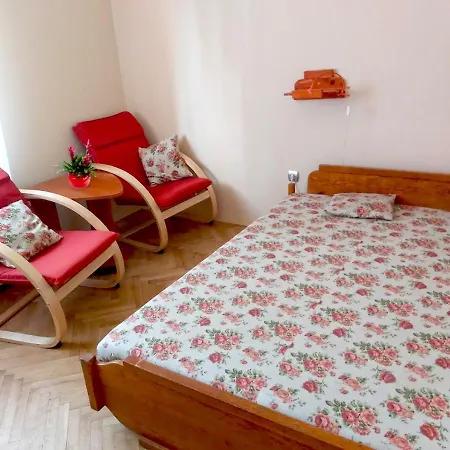 Hangulat Vendeghaz / 2. Appartamento